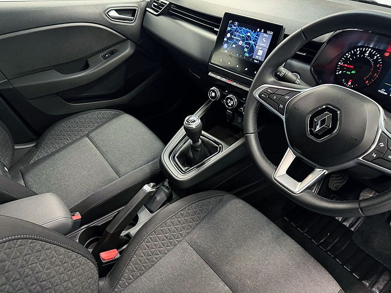 Used Renault Clio 2022 for sale - 76611236: Photo 9