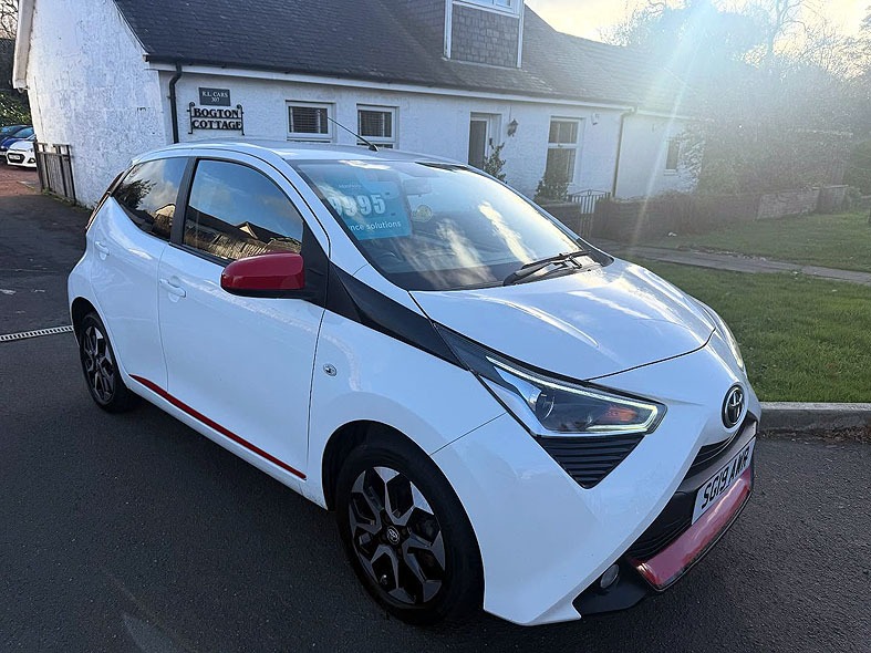 Used Toyota AYGO 2019 for sale - 76611222: Photo 1