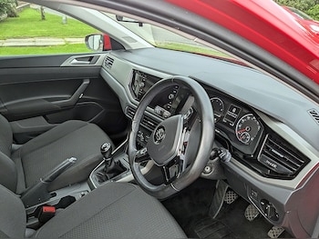 Used Volkswagen Polo 2018 for sale - 75592782: Photo