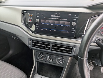 Used Volkswagen Polo 2018 for sale - 75592782: Photo