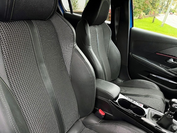 Used Peugeot 208 2022 for sale - 76142443: Photo 8