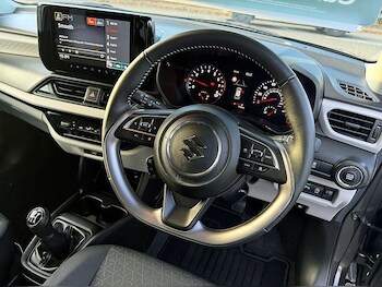 Used Suzuki Swift 2025 for sale - 76477507: Photo