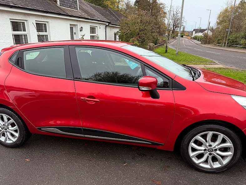 Used Renault Clio 2017 for sale - 76477554: Photo 5