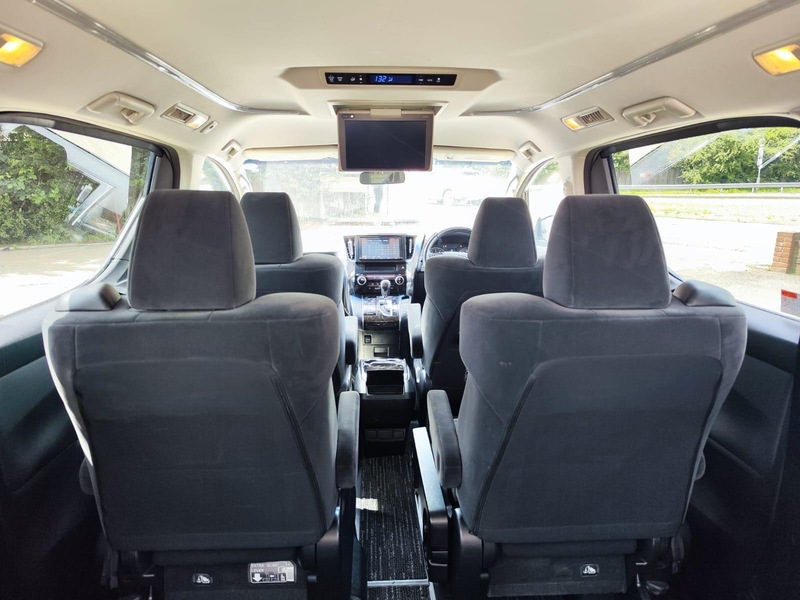 Used Toyota Vellfire 2016 for sale - 76256920: Photo 17