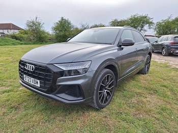 Used Audi Q8 2023 for sale - 78257536: Photo