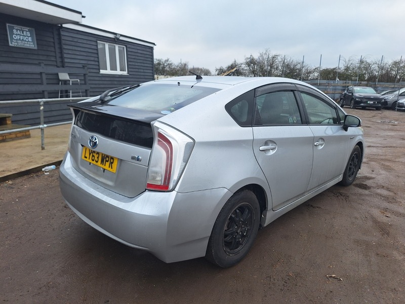 Used Toyota Prius 2019 for sale - 77370353: Photo 7