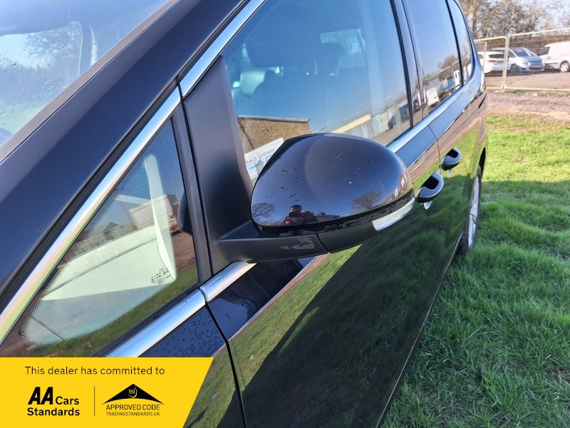 Used Volkswagen Sharan 2016 for sale - 77766030: Photo 10