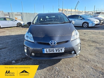 Used Toyota Prius 2015 for sale - 76643095: Photo