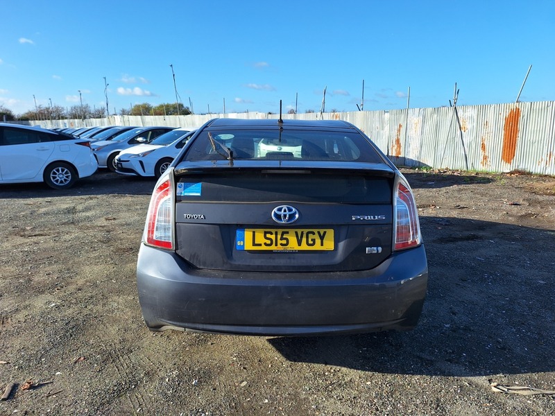 Used Toyota Prius 2015 for sale - 76643095: Photo 6