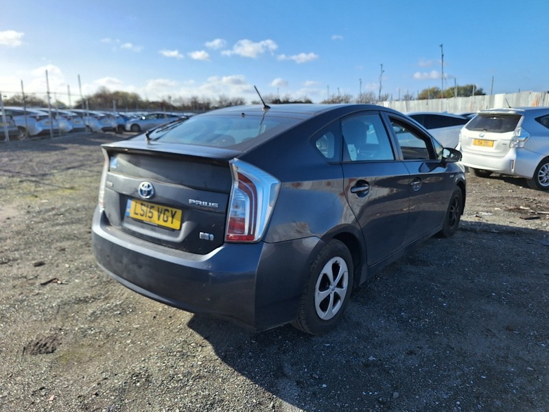 Used Toyota Prius 2015 for sale - 76643095: Photo 7