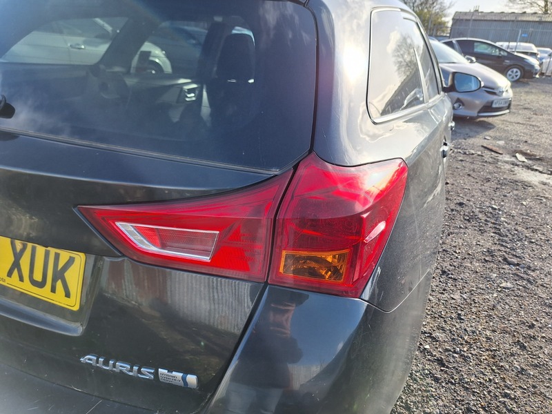 Used Toyota Auris 2014 for sale - 77937493: Photo 14