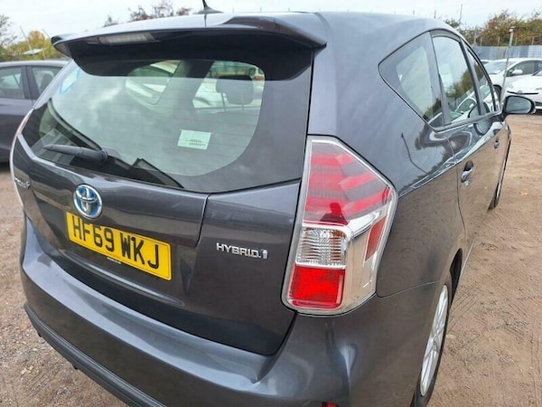 Used Toyota Prius+ 2019 for sale - 76313326: Photo 15