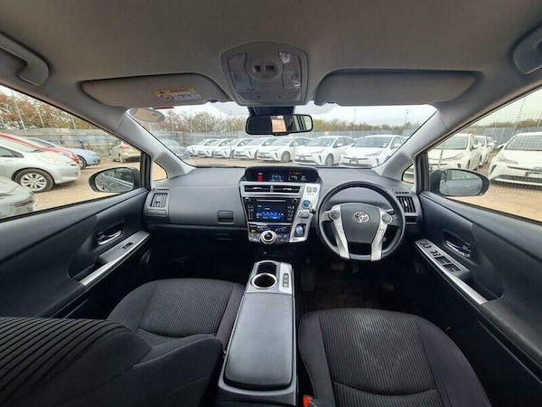 Used Toyota Prius+ 2019 for sale - 76313326: Photo 26