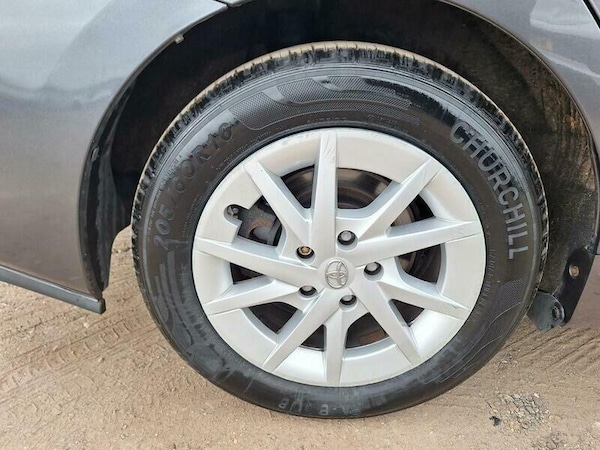 Used Toyota Prius+ 2019 for sale - 76313326: Photo 28
