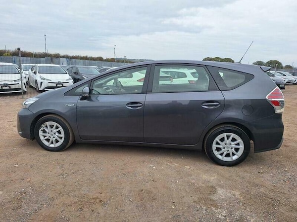 Used Toyota Prius+ 2019 for sale - 76313326: Photo 5