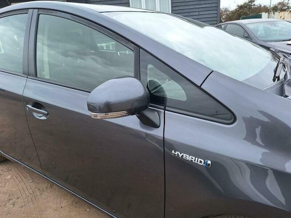 Used Toyota Prius+ 2019 for sale - 76313326: Photo 9