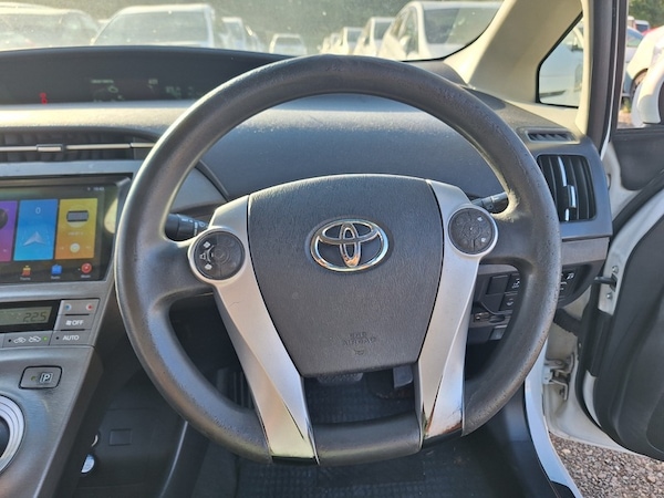 Used Toyota Prius 2018 for sale - 75236589: Photo 16