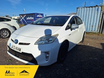 Used Toyota Prius  for sale - 75236589: Photo
