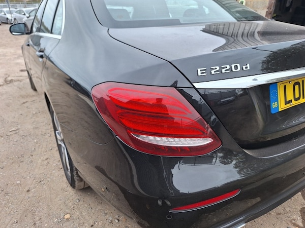 Used Mercedes-Benz E Class 2019 for sale - 76313323: Photo 15