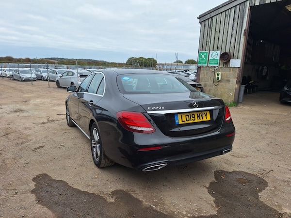 Used Mercedes-Benz E Class 2019 for sale - 76313323: Photo 6
