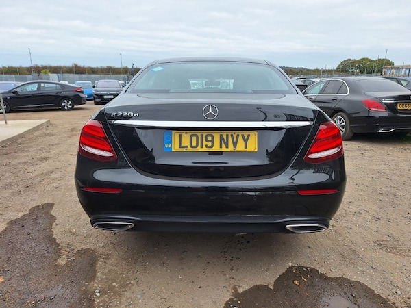 Used Mercedes-Benz E Class 2019 for sale - 76313323: Photo 7
