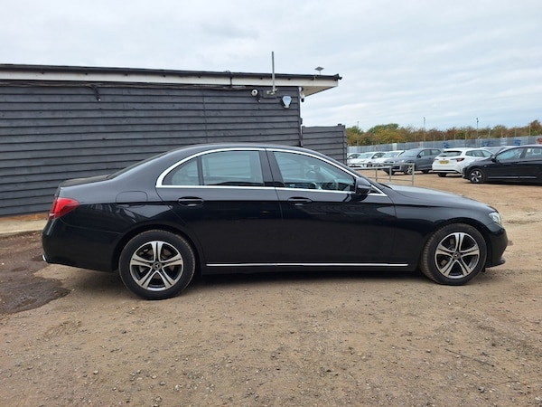 Used Mercedes-Benz E Class 2019 for sale - 76313323: Photo 9