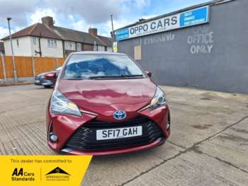 Used Toyota Yaris 2017 for sale - 74065938: Photo