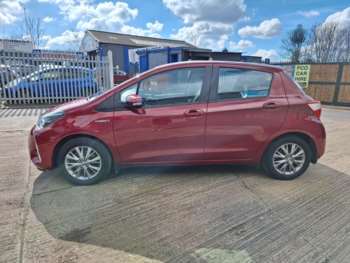 Used Toyota Yaris 2017 for sale - 74065938: Photo