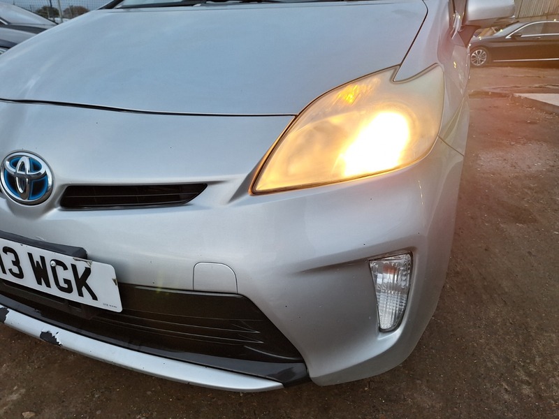 Used Toyota Prius 2018 for sale - 76510457: Photo 12