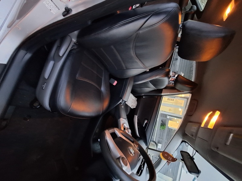 Used Toyota Prius 2018 for sale - 76510457: Photo 22