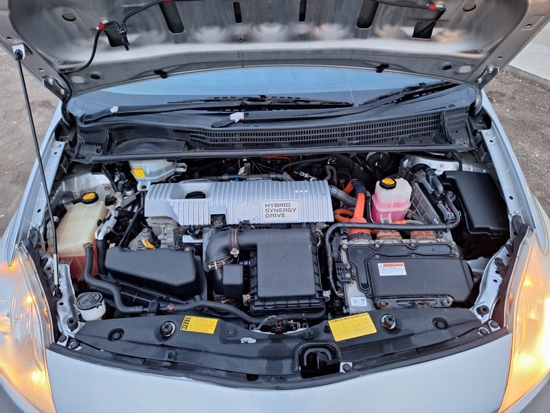 Used Toyota Prius 2018 for sale - 76510457: Photo 28