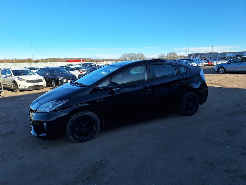Used Toyota Prius 2013 for sale - 77937529: Photo 3