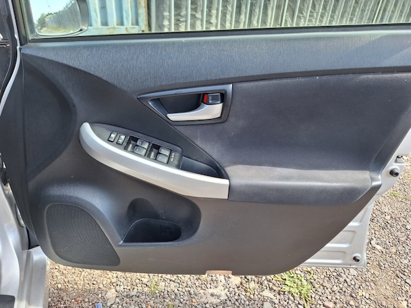 Used Toyota Prius 2018 for sale - 75236607: Photo 16