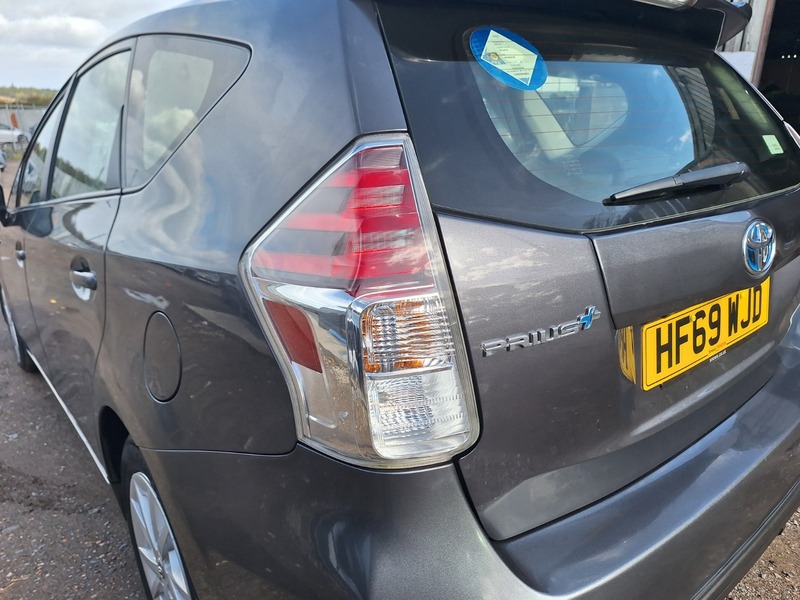 Used Toyota Prius 2019 for sale - 76173514: Photo 16