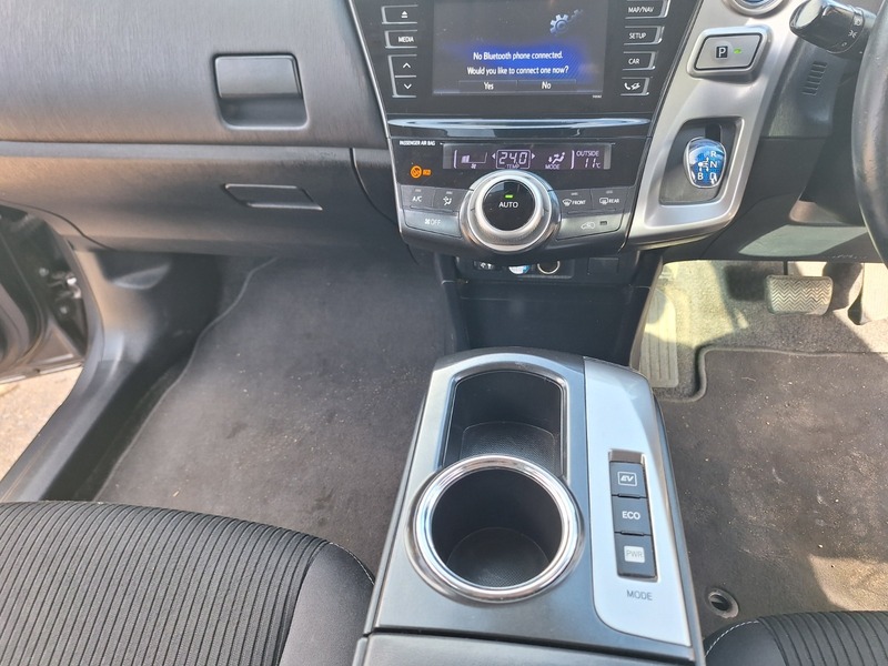 Used Toyota Prius 2019 for sale - 76173514: Photo 24