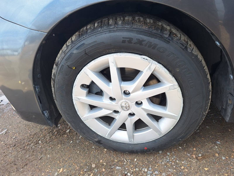 Used Toyota Prius 2019 for sale - 76173514: Photo 35