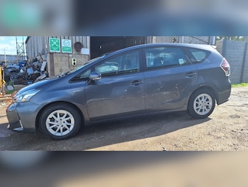 Used Toyota Prius 2019 for sale - 76173514: Photo 4
