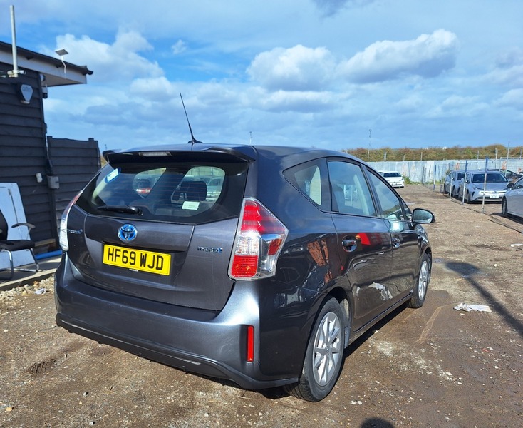 Used Toyota Prius 2019 for sale - 76173514: Photo 7