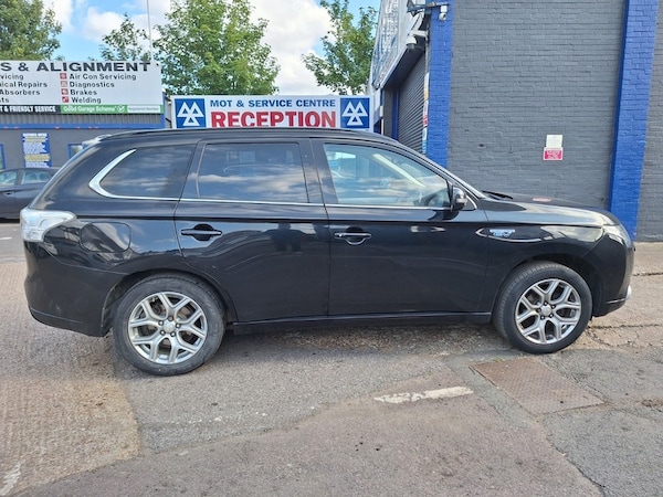 Used Mitsubishi Outlander 2014 for sale - 74981117: Photo 8