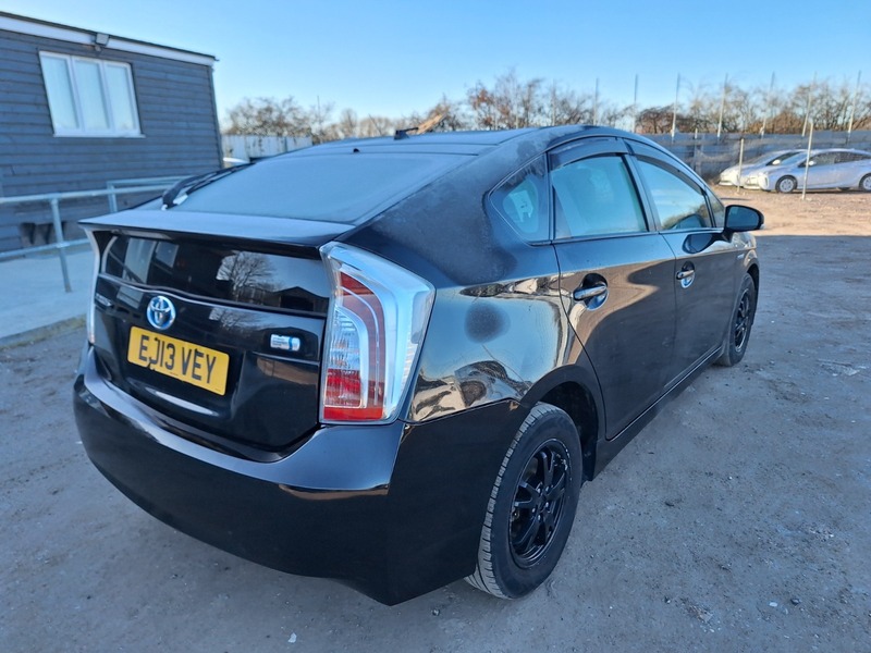 Used Toyota Prius 2019 for sale - 78083741: Photo 6