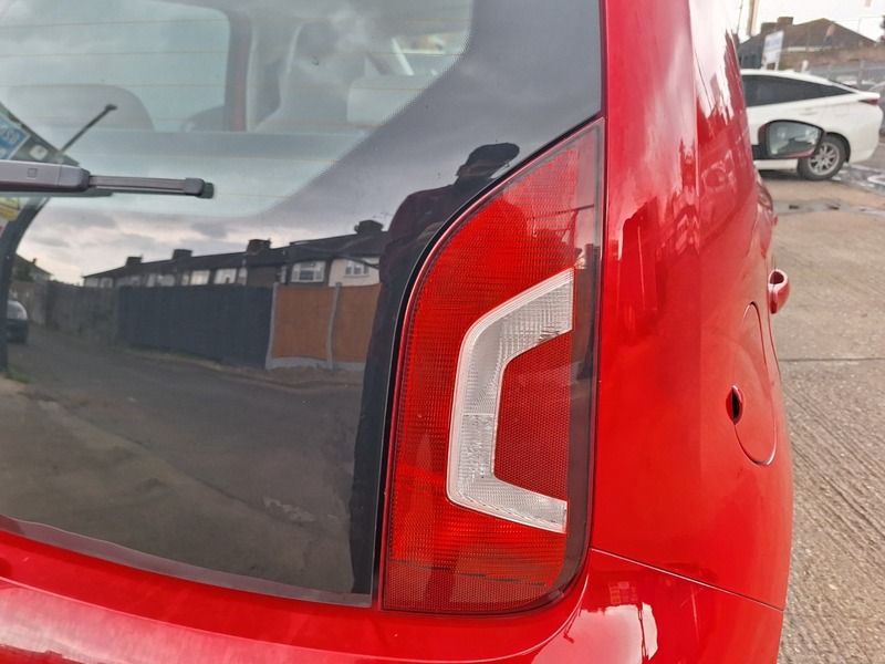 Used Volkswagen up! 2013 for sale - 76224146: Photo 15