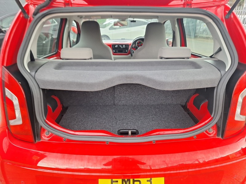 Used Volkswagen up! 2013 for sale - 76224146: Photo 16