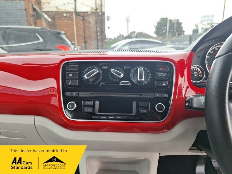 Used Volkswagen up! 2013 for sale - 76224146: Photo 19