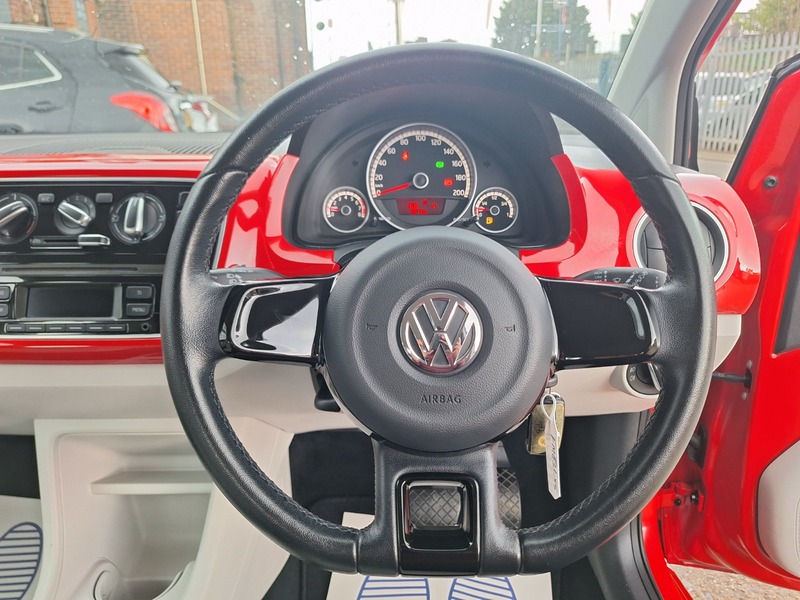 Used Volkswagen up! 2013 for sale - 76224146: Photo 20