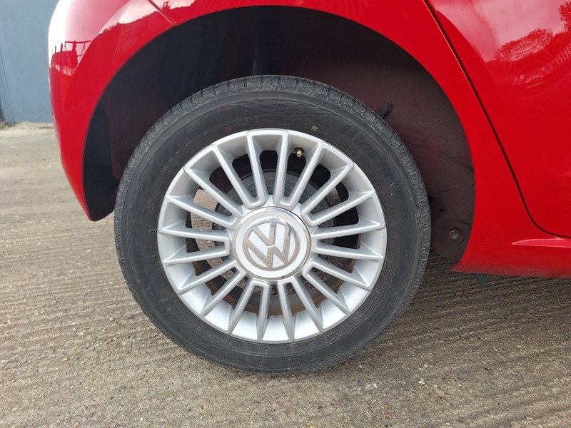 Used Volkswagen up! 2013 for sale - 76224146: Photo 28