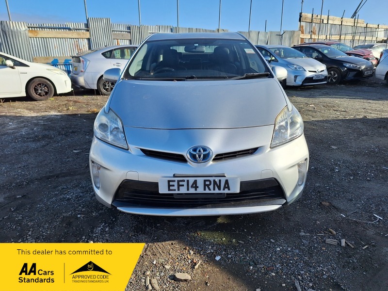 Used Toyota Prius 2019 for sale - 76643097: Photo 2