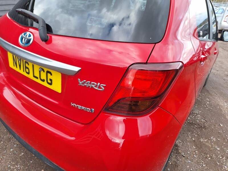 Used Toyota Yaris 2016 for sale - 76334179: Photo 15