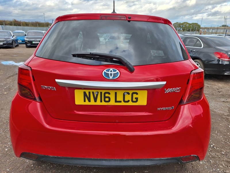 Used Toyota Yaris 2016 for sale - 76334179: Photo 16