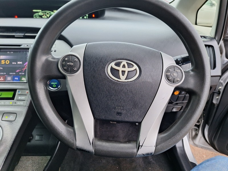 Used Toyota Prius 2016 for sale - 76510435: Photo 16