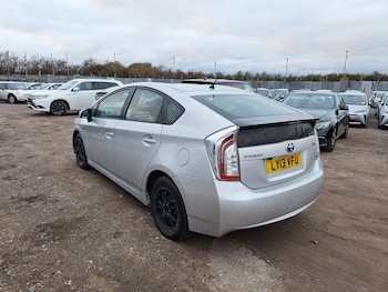 Used Toyota Prius 2016 for sale - 76510435: Photo